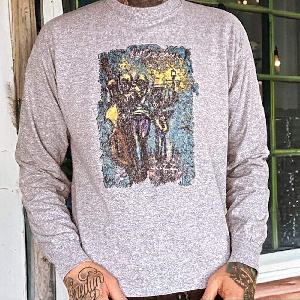 Vintage gray New Orleans Jazz long sleeve shirt
Gildan ultra men’s L